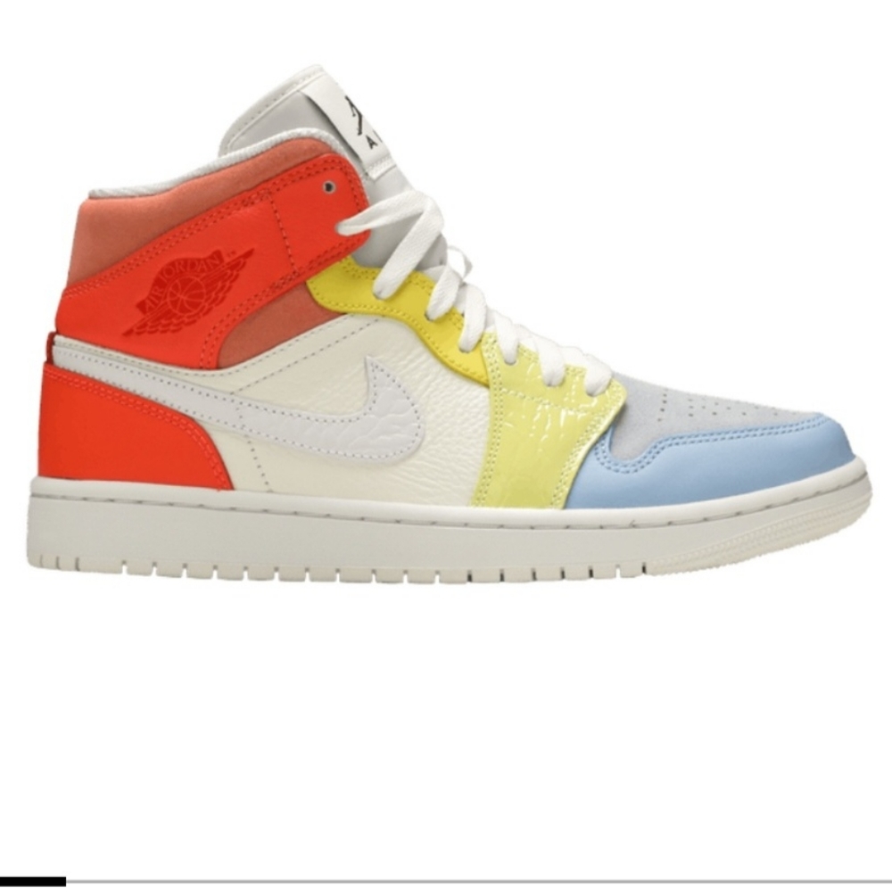 Women sneakers